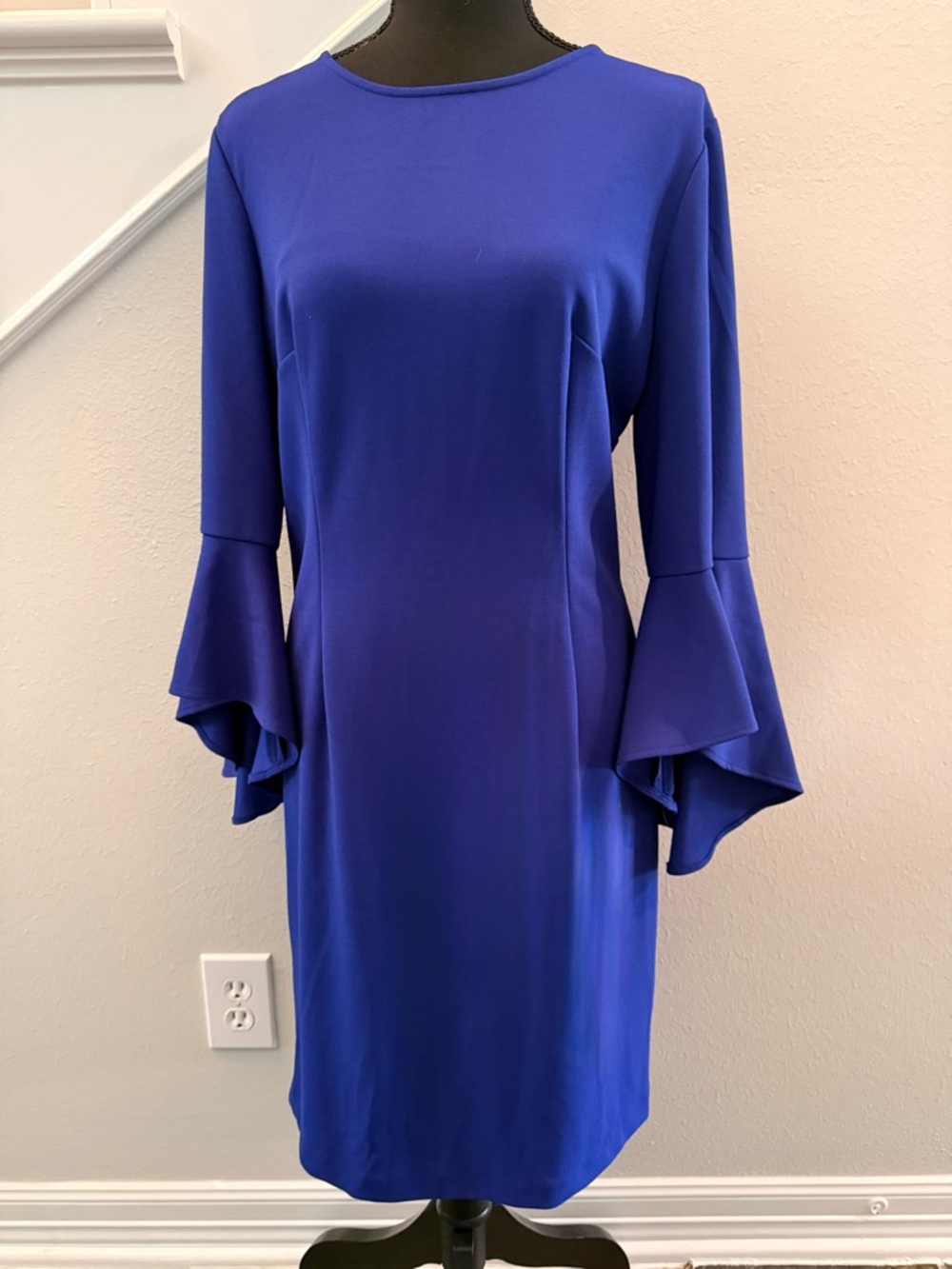 ANTONIO MELANI Cobalt Blue Bell-Sleeve Shift Dress